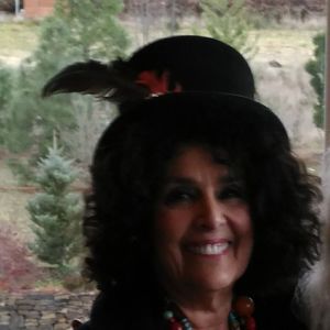 Meet your Posher, Wendy